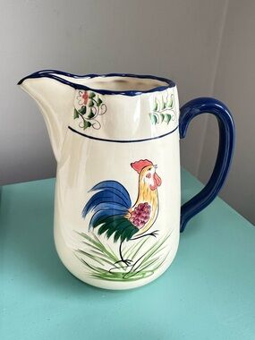Vintage Cracker Barrel Rooster Ceramic Pitcher Blue Handle Farmhouse Country CB